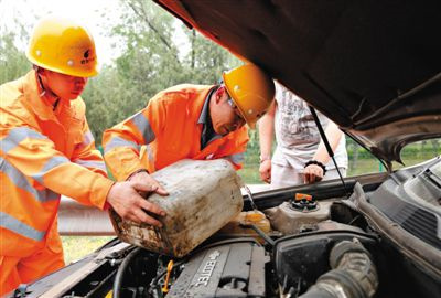 九里区额尔古纳道路救援